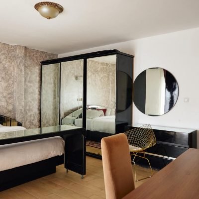 5893f450-aee1-49cf-b130-03f860f7d2d0